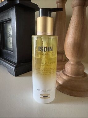 Essential Cleansing Oil Gel – Yellow/White